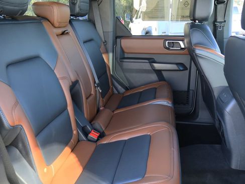 Used 2024 Ford Bronco Outer Banks image 24