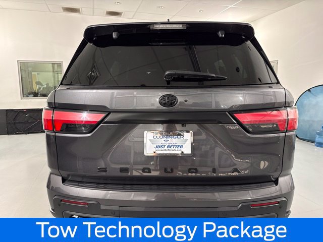 Used 2024 Toyota Sequoia TRD Pro AWD/4WD image 8