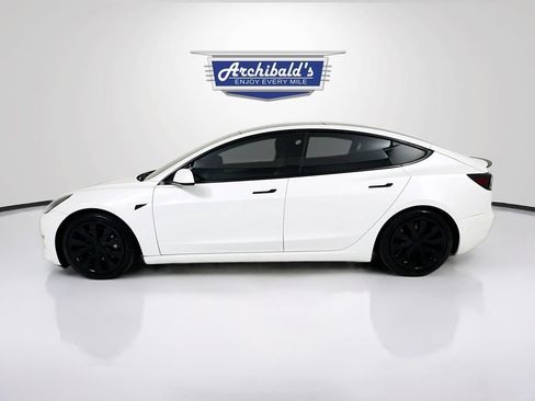 Used 2021 Tesla Model 3 Standard Range Plus RWD image 4
