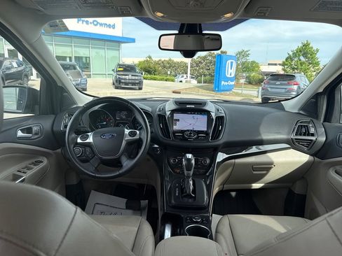 Used 2015 Ford Escape Titanium FWD image 29