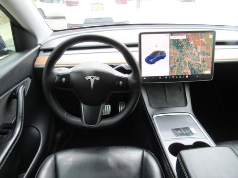 Used 2021 Tesla Model Y Performance AWD/4WD image 5