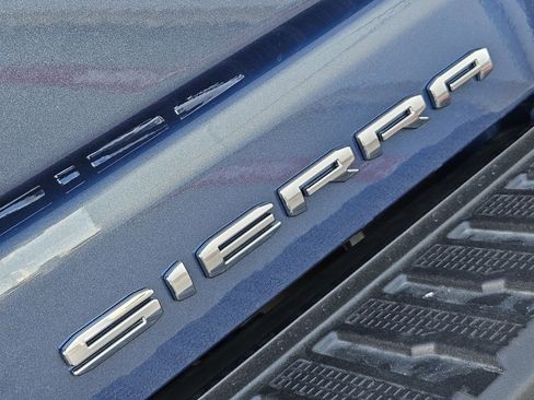 Used 2026 GMC Sierra 2500 Denali w/ Denali Reserve Package image 18