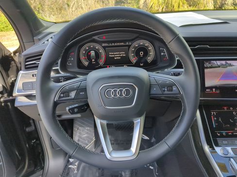 Used 2025 Audi Q7 2.0T Premium Plus w/ Premium Plus Package image 35