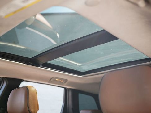 Used 2015 Jeep Grand Cherokee Summit w/ Trailer Tow Group IV image 34