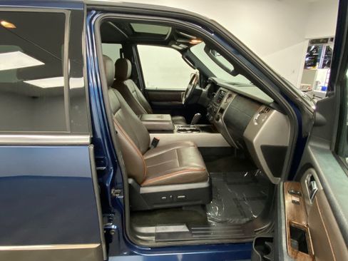 Used 2017 Ford Expedition EL King Ranch image 23