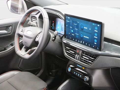 Used 2024 Ford Escape ST-Line w/ Tech Pack #1 FWD image 23