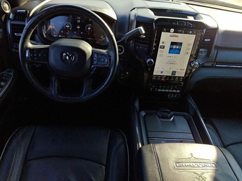 Used 2024 RAM 2500 Limited image 12