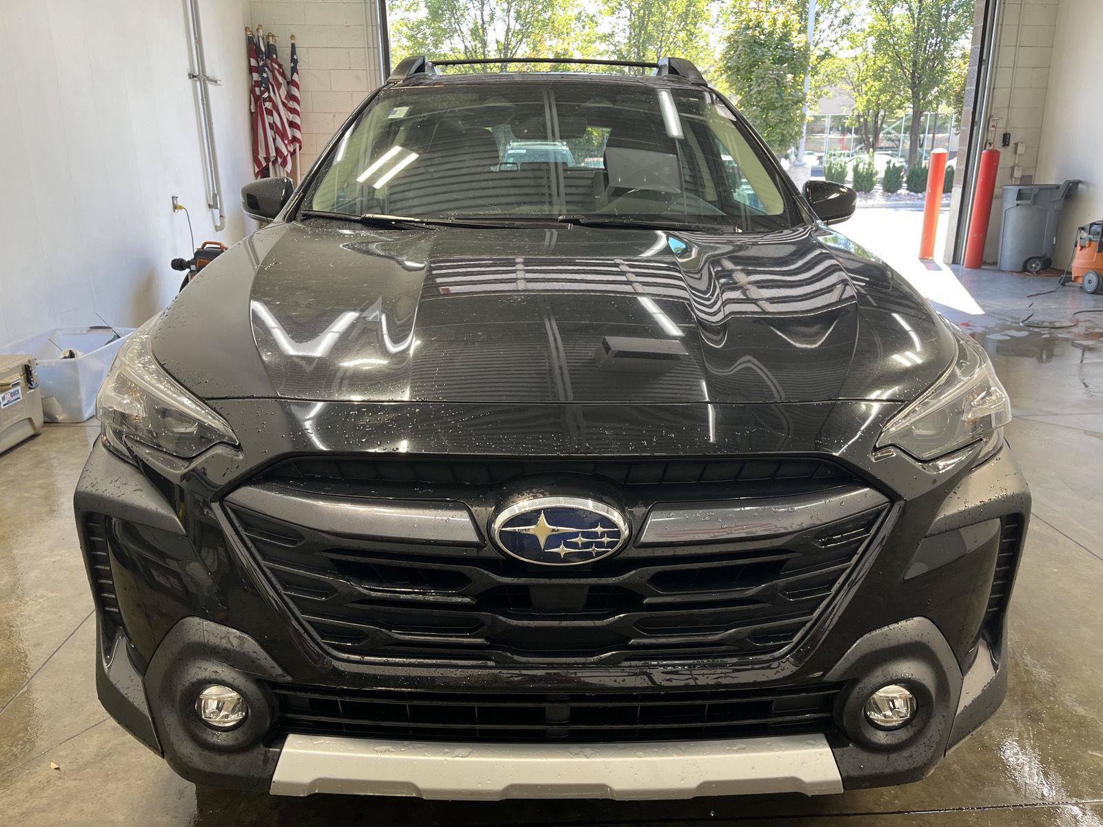 Used 2024 Subaru Outback Limited AWD/4WD image 2