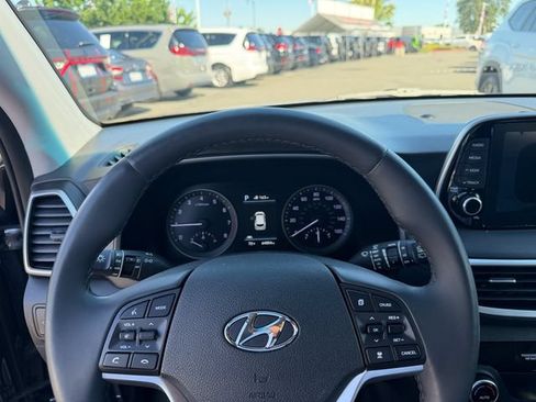 Used 2019 Hyundai Tucson Ultimate w/ Cargo Package FWD image 14