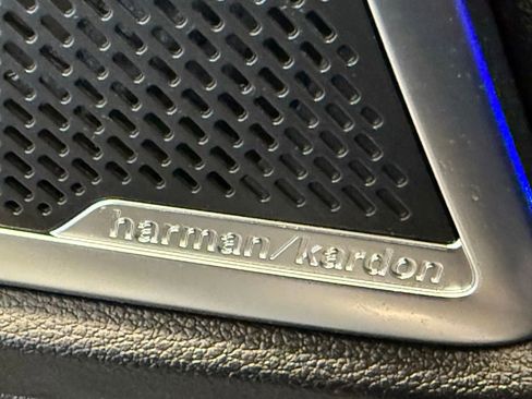 Used 2022 Kia Telluride SX w/ SX Prestige Package image 38