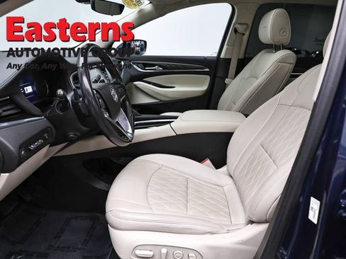 Used 2022 Buick Enclave Avenir w/ Avenir Technology Package AWD/4WD image 14