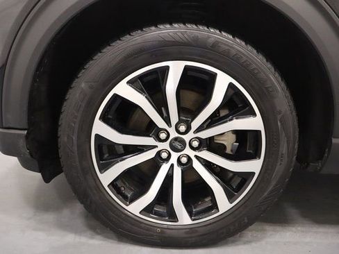 Used 2023 Ford Explorer ST-Line AWD/4WD image 26