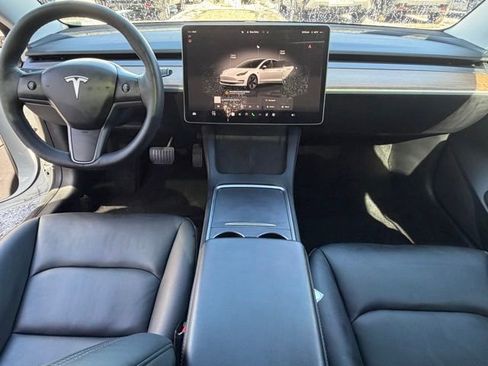 Used 2023 Tesla Model 3 Standard Range image 12