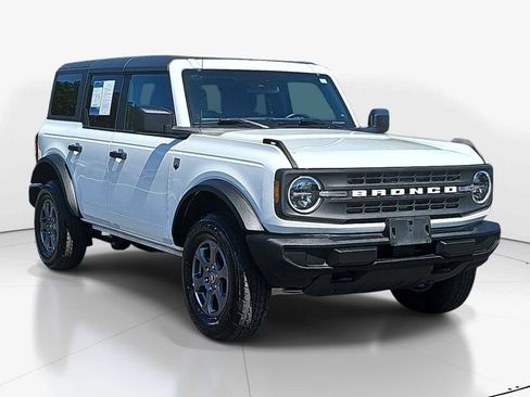 Used 2025 Ford Bronco Big Bend AWD/4WD image 3