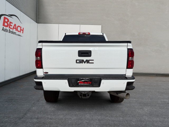 Used 2016 GMC Sierra 2500 Denali w/ Duramax Plus Package AWD/4WD image 8