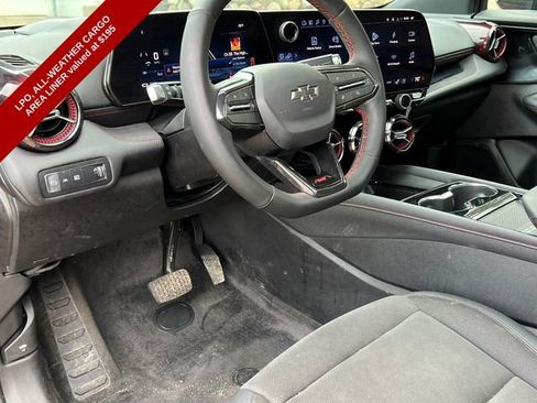 Used 2025 Chevrolet Blazer EV RS image 8