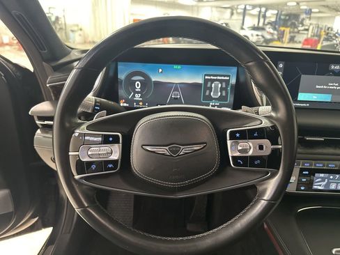 Used 2023 Genesis G90 3.5T image 10