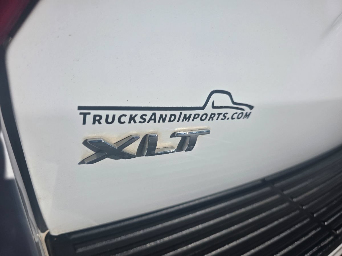 Used 2020 Ford Expedition XLT w/ Equipment Group 202A RWD image 6