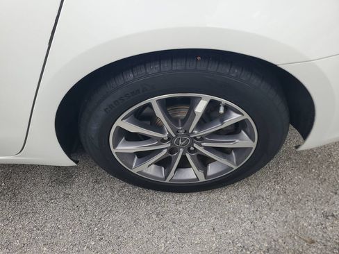 Used 2020 Acura TLX FWD image 6