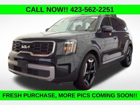 Used 2025 Kia Telluride S AWD/4WD image 1