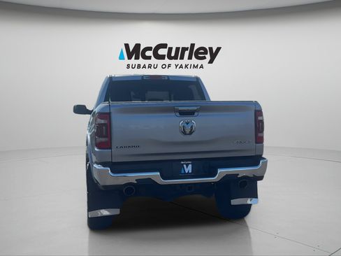 Used 2019 RAM 1500 Laramie w/ Off Road Group AWD/4WD image 5