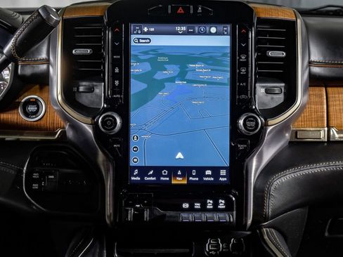 Used 2022 RAM 3500 Limited image 24