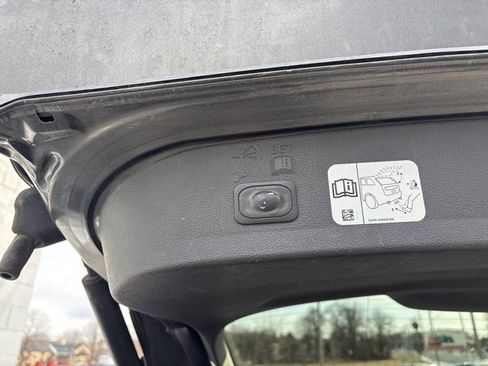 Used 2017 Ford Escape Titanium w/ Equipment Group 301A image 12