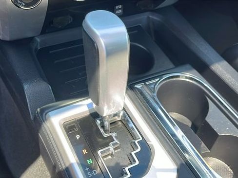 Certified 2017 Toyota Tundra Platinum AWD/4WD image 17