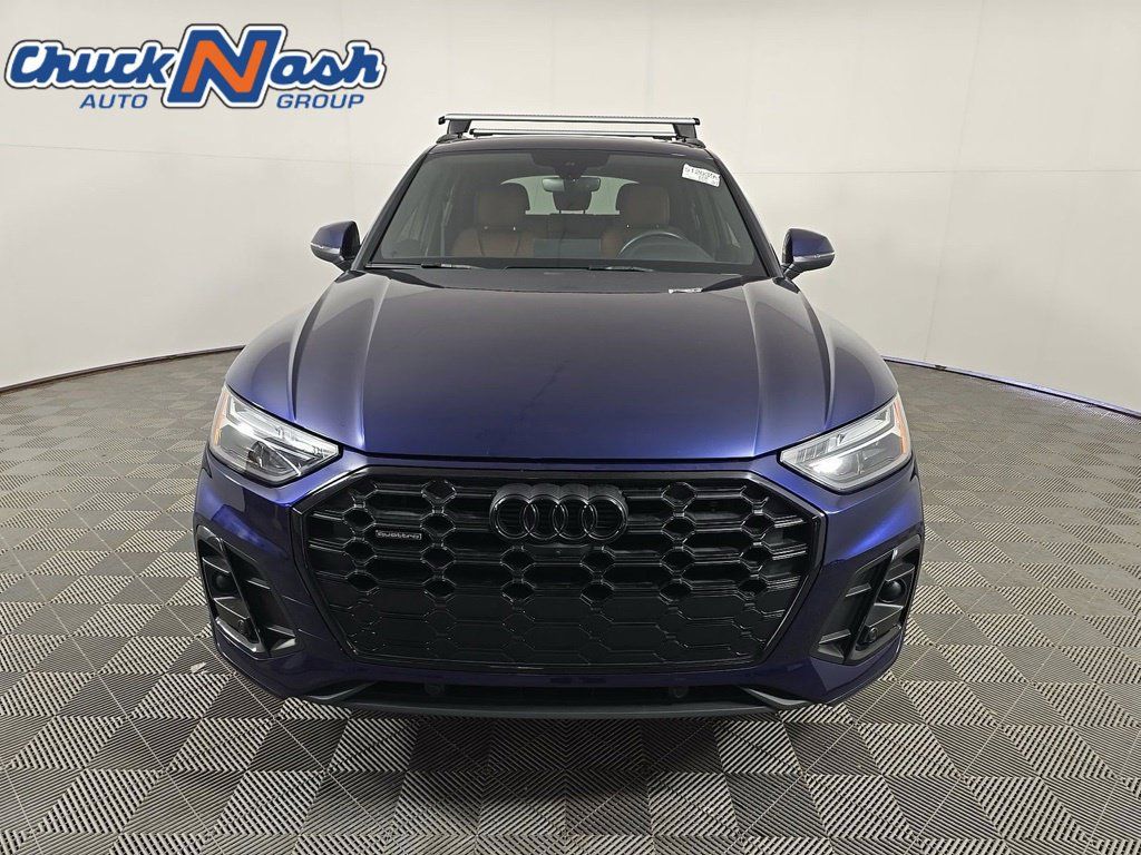 Used 2023 Audi Q5 2.0T Premium Plus w/ Premium Plus Package AWD/4WD image 2