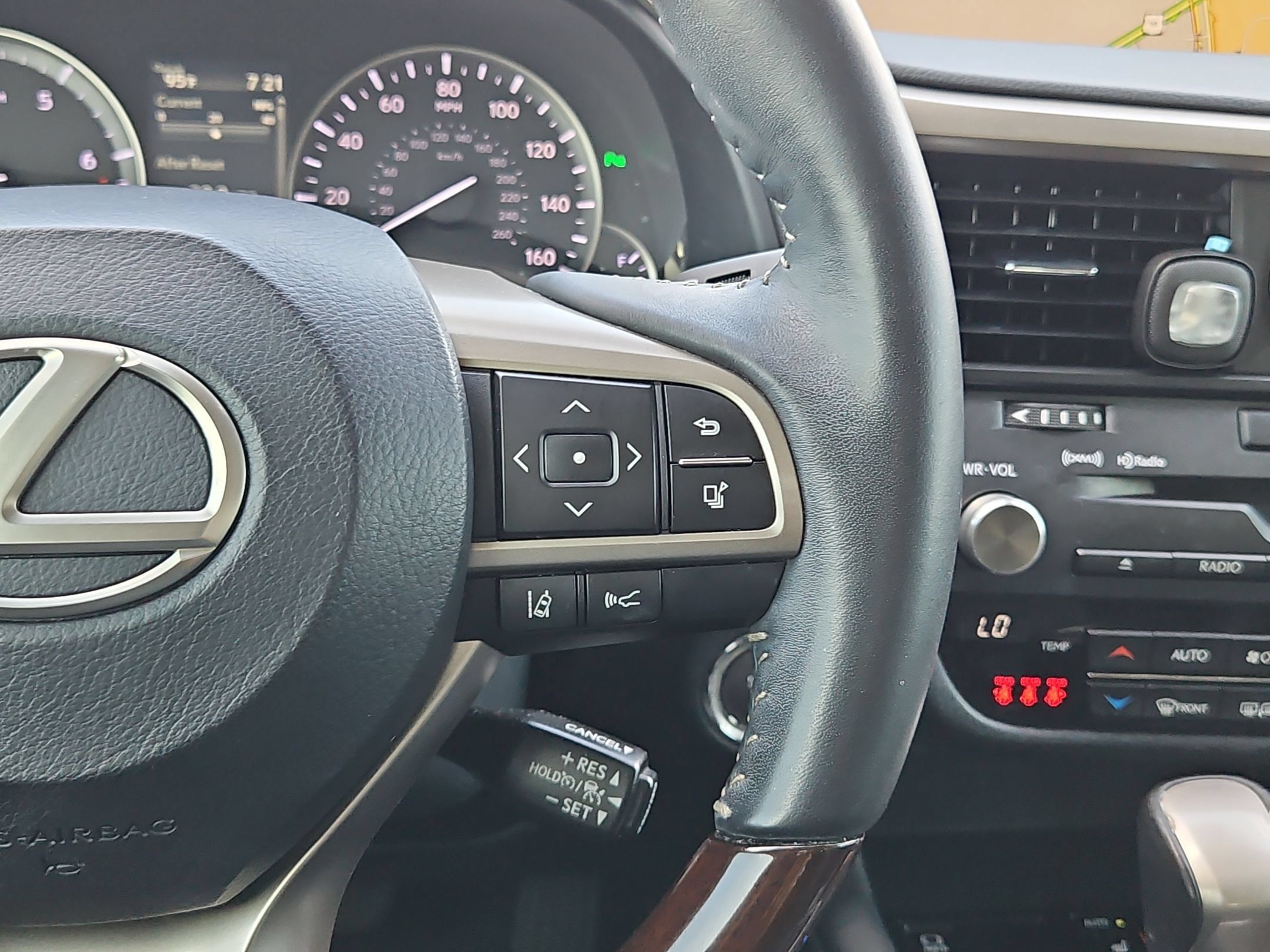 Used 2018 Lexus RX 350 AWD w/ Premium Package image 22