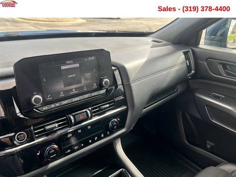 Used 2024 Nissan Pathfinder Rock Creek AWD/4WD image 15