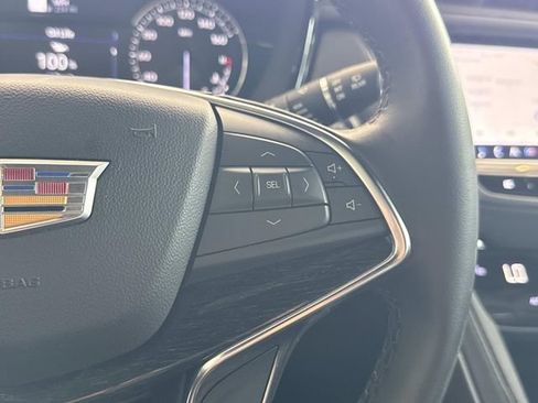 Certified 2023 Cadillac XT5 Premium Luxury AWD/4WD image 41