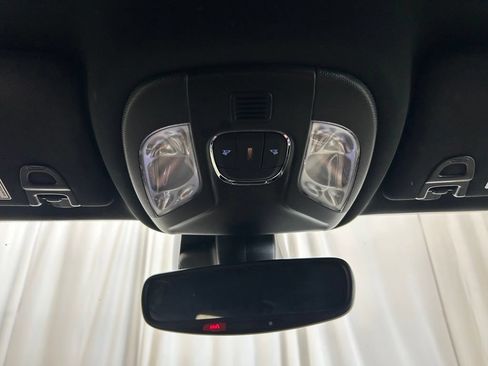 Used 2024 Jeep Compass Limited AWD/4WD image 17