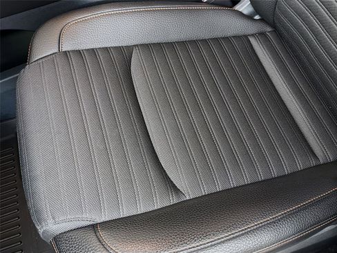 Used 2025 Nissan Pathfinder Rock Creek image 19