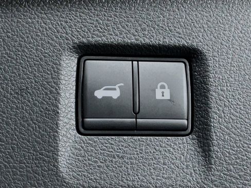 Used 2026 INFINITI QX60 Luxe w/ Cargo Package image 32