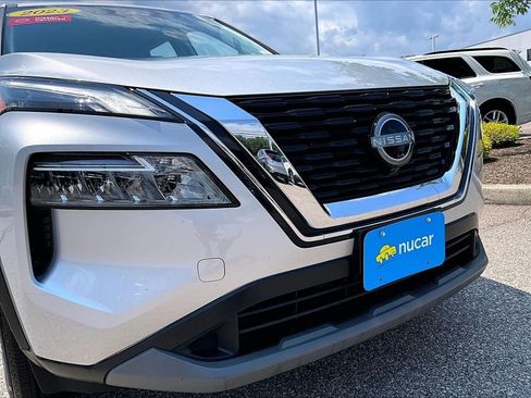 Used 2023 Nissan Rogue SV AWD/4WD image 30