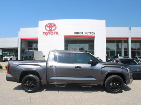 Used 2022 Toyota Tundra SR5 image 1