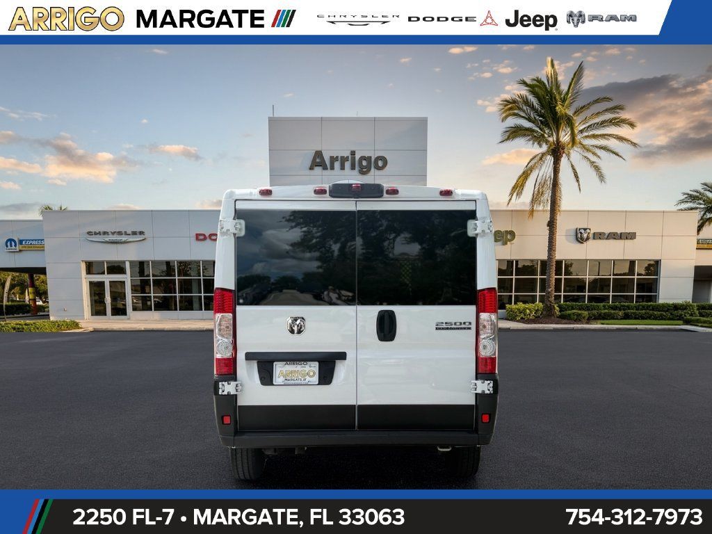 Used 2025 RAM ProMaster 2500 w/ U-Haul Equipment Group FWD image 6