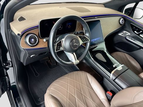 Certified 2023 Mercedes-Benz EQE 350+ 4MATIC SUV image 9