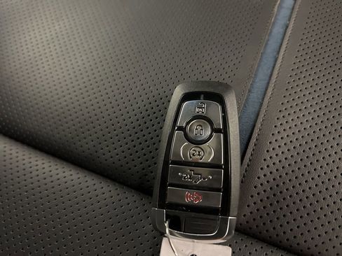 New 2025 Ford F250 Platinum image 49