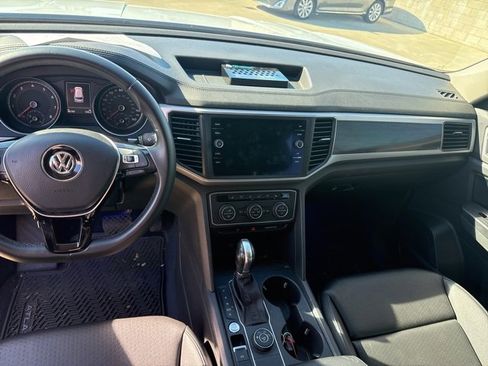 Used 2019 Volkswagen Atlas SE image 10