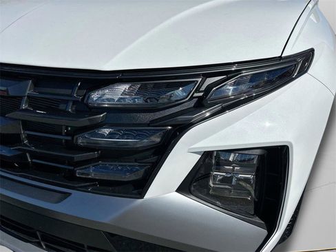 New 2026 Hyundai Tucson SE image 17