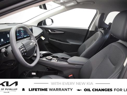New 2026 Kia EV6 Light RWD image 10