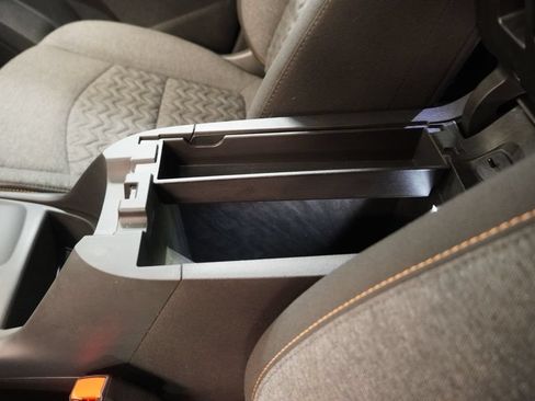 Used 2024 Chevrolet Equinox LT w/ LPO, Floor Liner Package FWD image 25