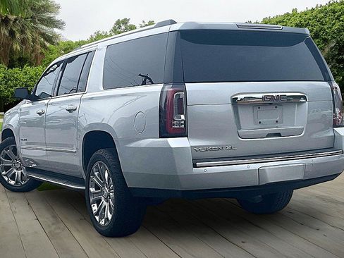 Used 2017 GMC Yukon XL Denali w/ Open Road Package RWD image 10