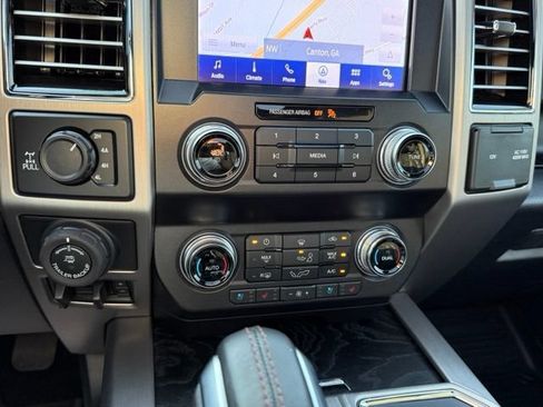 Used 2020 Ford F150 Platinum w/ Equipment Group 701A Luxury AWD/4WD image 21