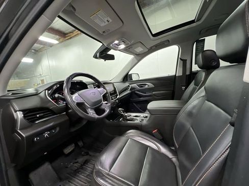 Certified 2021 Chevrolet Traverse RS image 10