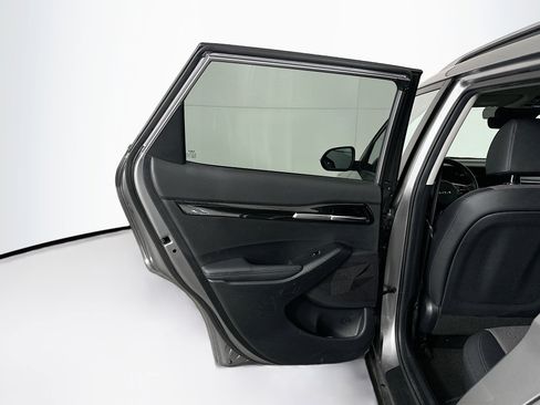 Used 2025 Kia Seltos S FWD image 26