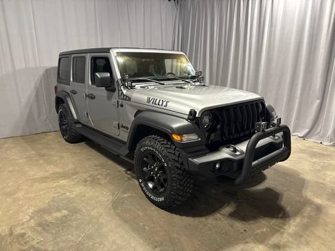 Used 2020 Jeep Wrangler Unlimited Sport AWD/4WD image 3