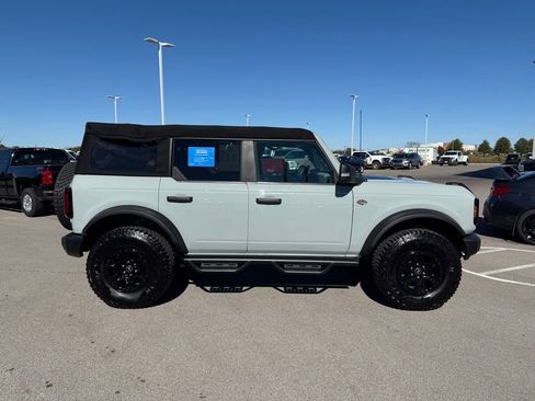 Used 2023 Ford Bronco Wildtrak image 34